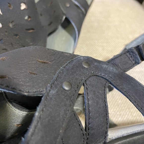 MERRELL "Veranda" Wedge Ankle Strap Sandal, Black Leather - 10 - Picture 11 of 14